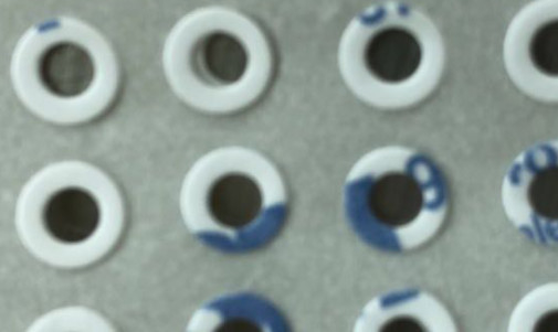 κολλητική ταινία ιστού 0.15mm 9448A γύρω από τις τετραγωνικές διπλές δευτερεύουσες αυτοκόλλητες ετικέττες για τα όργανα ελέγχου